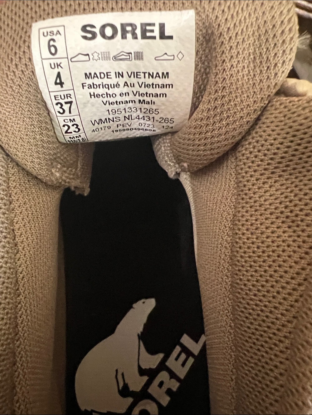 Sorel Out N About III Classic WP Size 6 New in Box - Picture 6 of 7